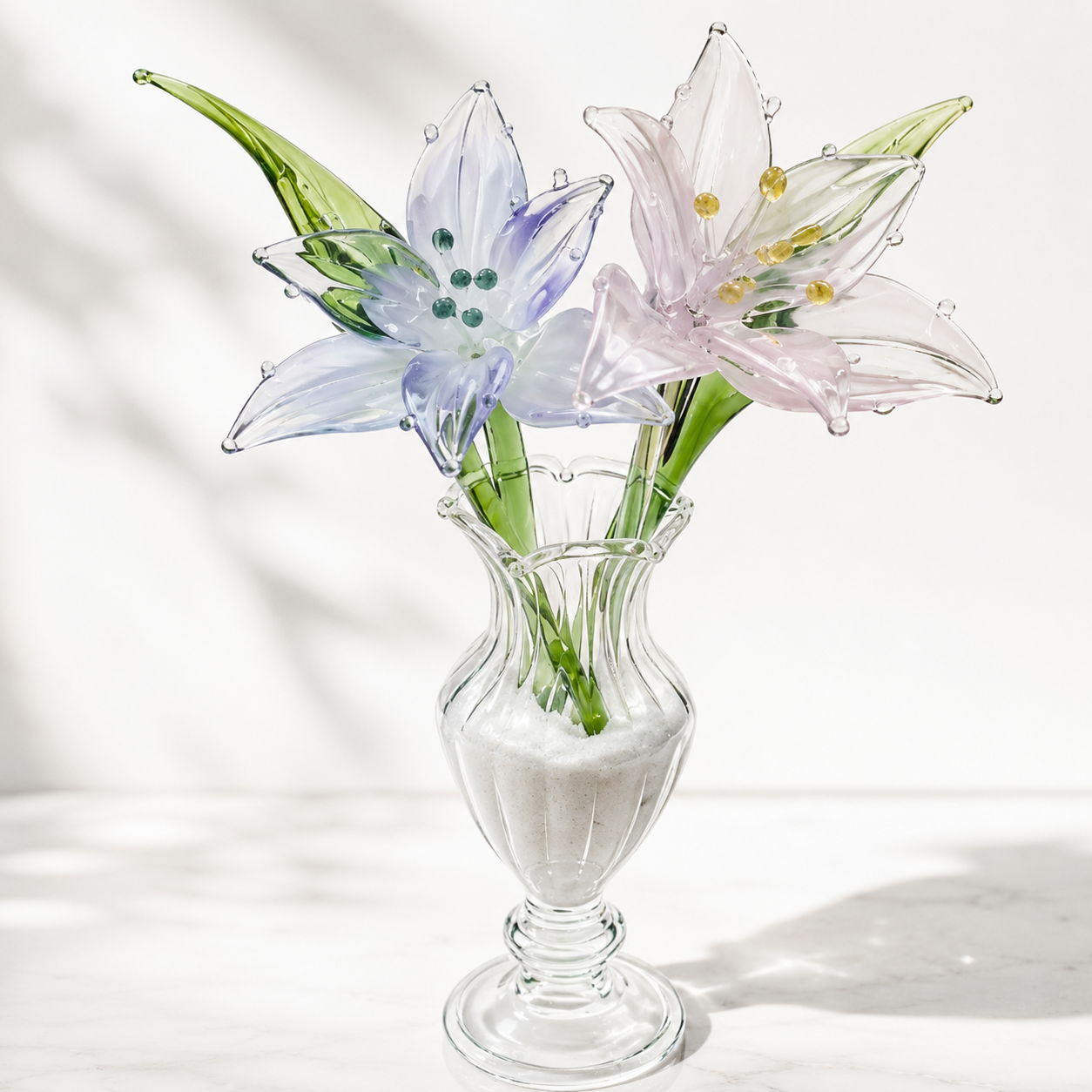 Crystal Bloom Glass Lily Vase – Mini Floral Décor